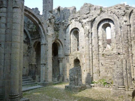 Abbaye de Marcilhac-sur-Célé