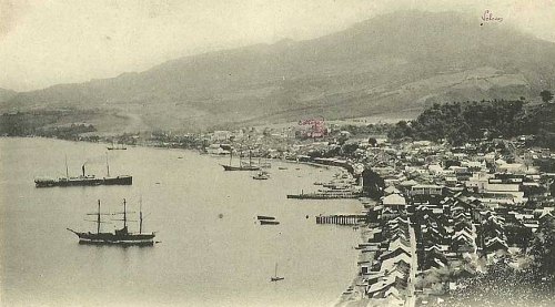Vue de Saint-Pierre avant la catastrophe de 1902