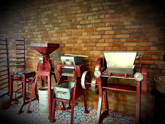 Anciennes machines utilisées pour faire des confiseries