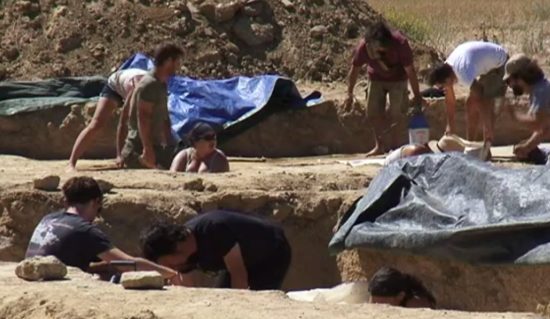 Poilhes (Hérault) : des traces de vie d'il y a 30.000 ans
