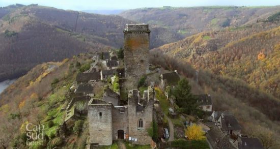 Château de Valon, dans le Carladez