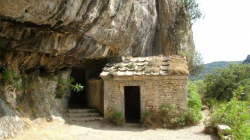 La chapelle Saint-Vérédème sur le site de La Baume