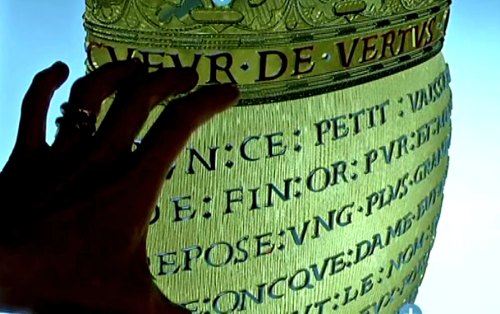 Le coeur du reliquaire d'Anne de Bretagne entre à jamais dans l'histoire du numérique