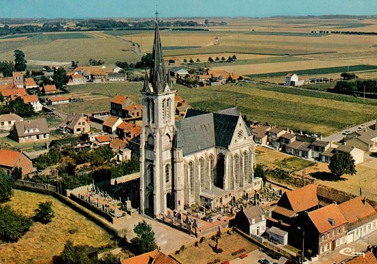 L'église Saint-Pierre, à Bouvines (Nord)