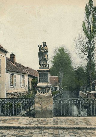 Pont de la Vierge dorée à Gisors, sur l'Epte