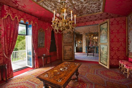 Intérieur de Hauteville House, maison de Victor Hugo à Guernesey