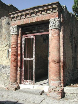 Entrée de la maison du Grand Portail