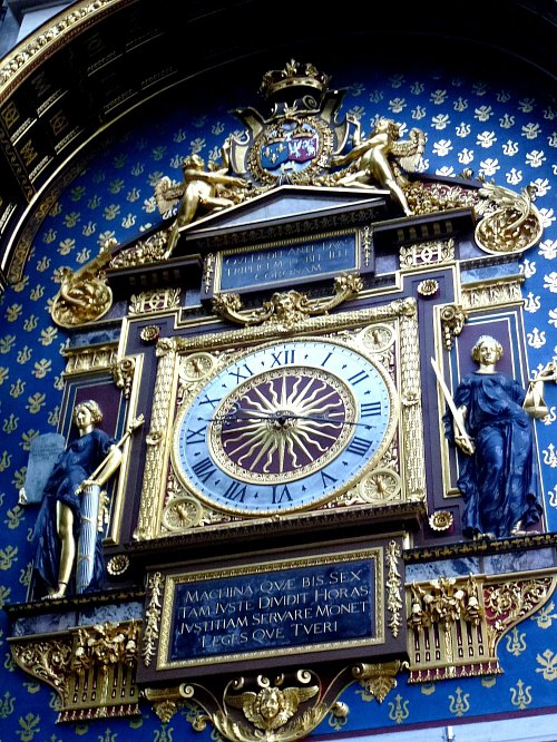 Horloge du palais de la Cité après la restauration de 2012