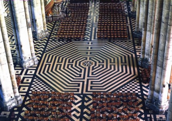 Labyrinthe de la cathédrale d'Amiens