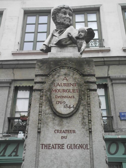 Buste de Laurent Mourguet à Lyon