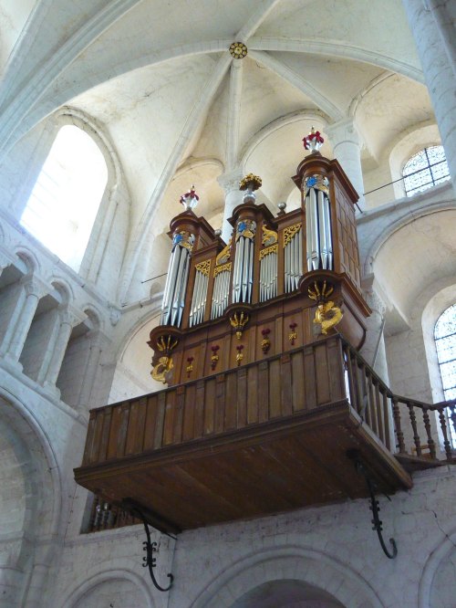 Orgues de l'église abbatiale Saint-Georges, à Saint-Martin-de-Boscherville (Seine-Maritime)