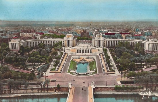 Palais de Chaillot, vu depuis la tour Eiffel