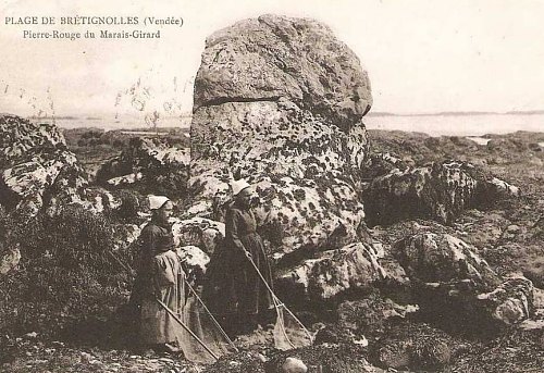 Pierre Rouge du Marais-Girard (Plage de Brétignolles, Vendée)