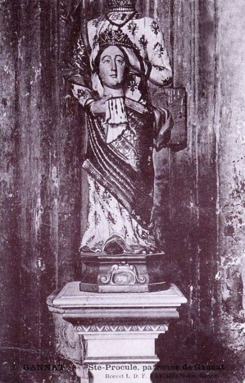 Sainte Procule décapitée portant sa tête