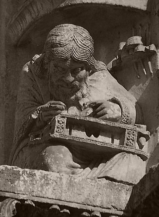 Pythagore (sculpture du portail de la cathédrale de Chartres) Pythagore (sculpture du portail de la cathédrale de Chartres)