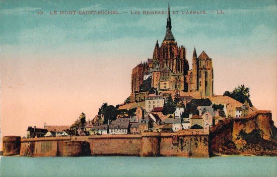 Mont Saint-Michel : les remparts et l'abbaye