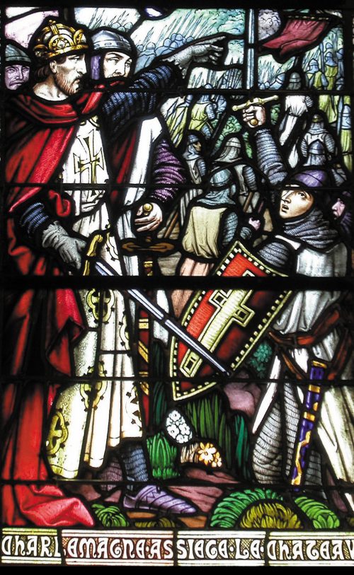 Charlemagne assiégeant le château de Lourdes. Vitrail de la chapelle du château