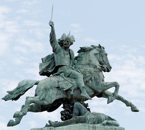 Statue équestre de Vercingétorix, par Bartholdi, à Clermont-Ferrand Statue équestre de Vercingétorix, par Bartholdi, à Clermont-Ferrand