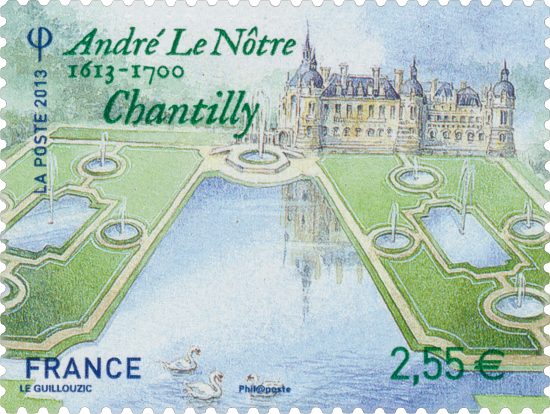 Le grand bassin de Chantilly, au coeur des jardins de Versailles créés par André Le Nôtre. Timbre émis le 3 juin 2013 dans la série Jardins de France. Dessin de Noëlle Le Guillouzic
