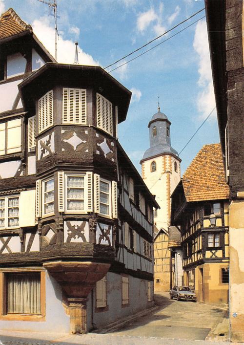 Maisons alsaciennes avec pignon sur la rue de l'Église
