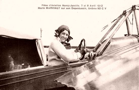 Pionnière de l'aviation, Marie Marvingt est l'une des premières femmes à avoir obtenu un brevet de pilote