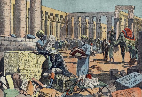 Jean-François Champollion étudiant une inscription parmi les colonnades de Thèbes lors de la mission scientifique qu'il effectua en 1828-1829. Dessin d'Eugène Damblanc dit Damblans (1865-1945) réalisé en 1923