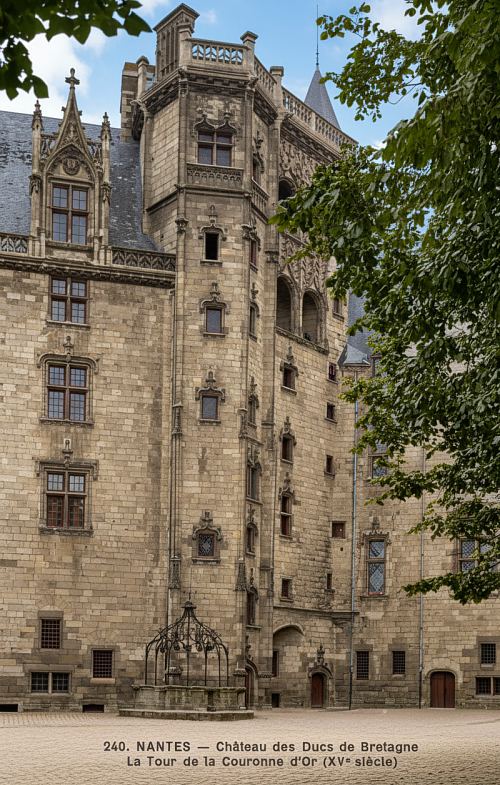 Château des ducs de Bretagne. Au centre, tour de la Couronne d'Or datant du XVe siècle