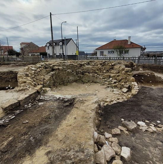 Vue intérieure du moulin une fois dégagé