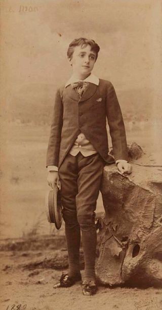 Georges Hugo en 1882. Photographie de Nadar