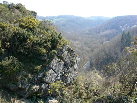 Sentier des gorges de La Roche-d'Oëtre
