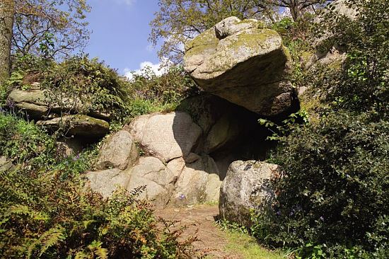 L'entrée de la grotte d'Héloïse