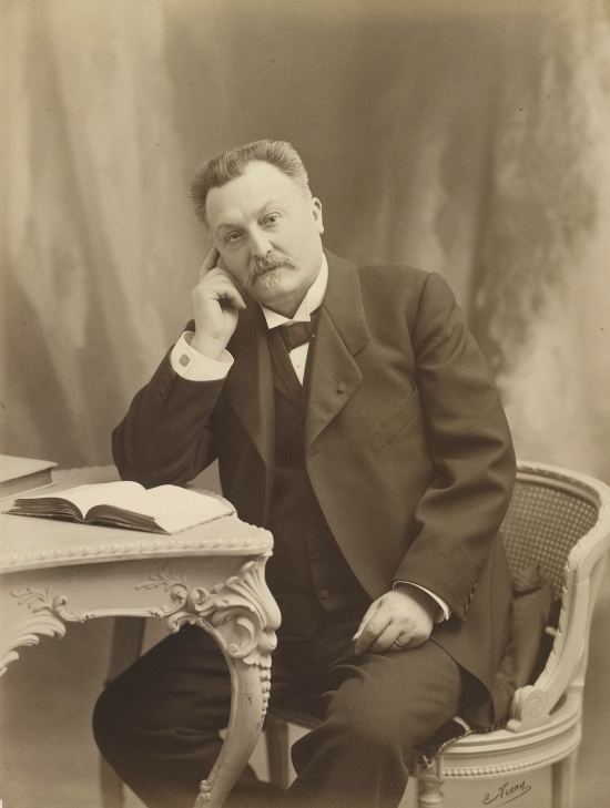 Léon Jénouvrier. Photographie d'E. Verry