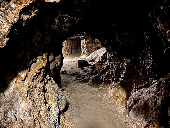 Mine d'argent du Fournel (L'Argentière-la-Bessée, Hautes-Alpes), exploitée depuis le Moyen Âge et fermée en 1908