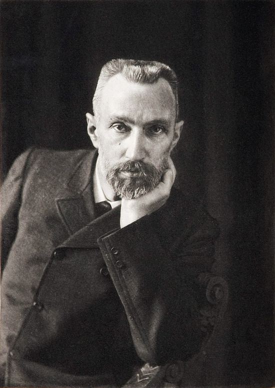 Pierre Curie. Photographie réalisée en 1906 et publiée dans Traité de radioactivité (par Madame P. Curie), Tome 1 paru en 1910