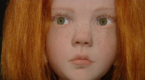 Les poupées d'artiste de Laurence Ruet s'exportent dans le monde entier. Image de Tiphaine Pfeiffer